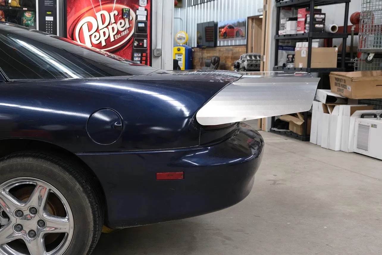 1993-2002 4th Gen Camaro 15" Strutless Drag Wing w/ Adjustable Wicker 31-180