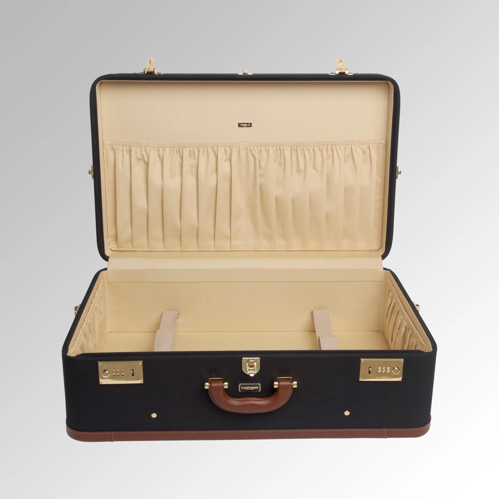 26" HARDSIDED PACKING CASE