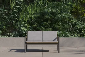 Wicker   Aluminum Outdoor Flex Loveseat